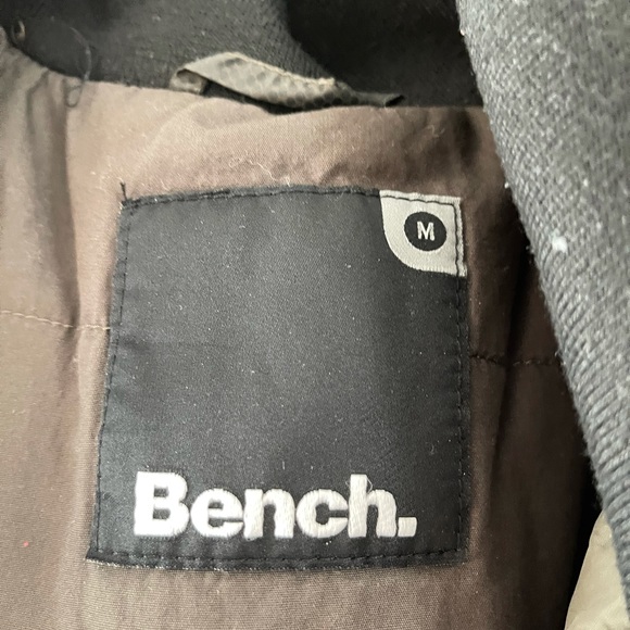 Bench jacket - Picture 3 of 3